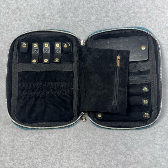 Bagsmart Velvet Jewelry Organizer Travel Bag Quilted Teal Wristlet Gold Hardware - Picture 10 of 15